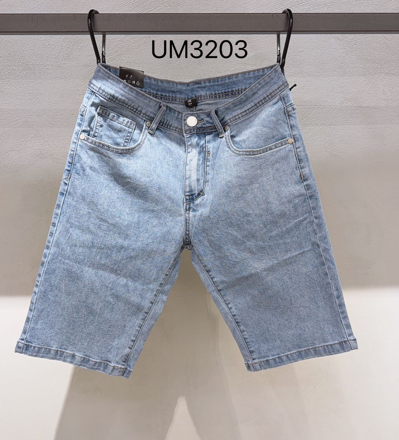 Βερμούδα  UM 3203