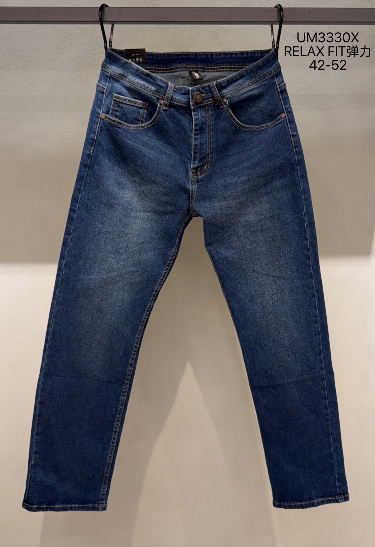 Jeans  UM-3330