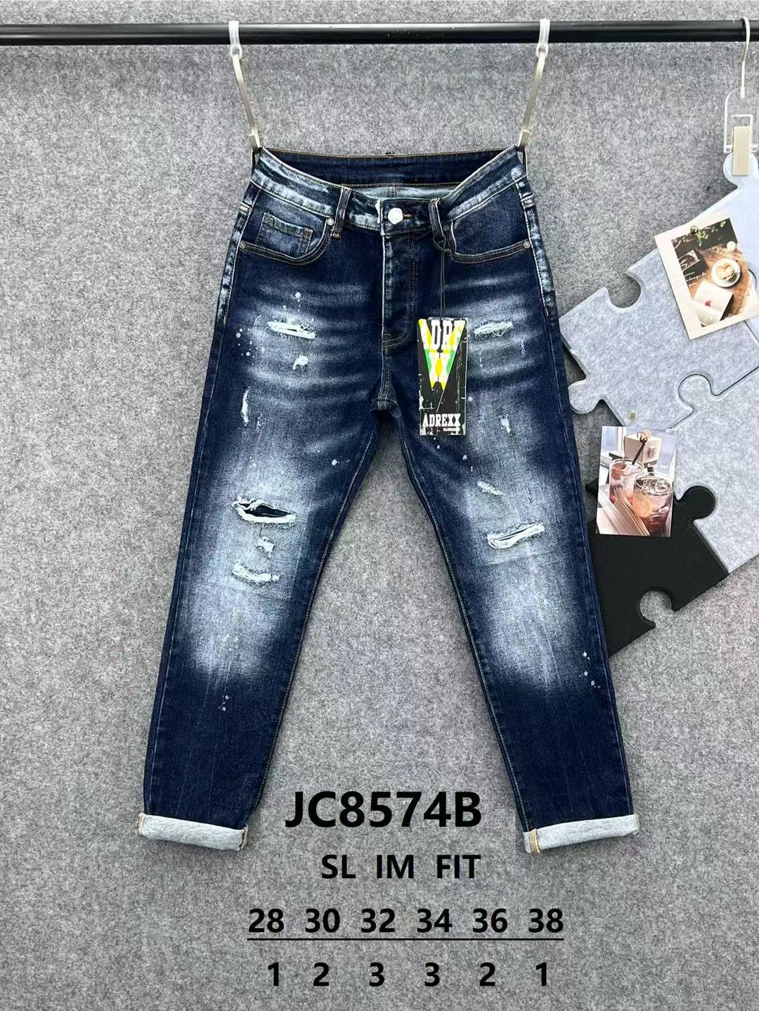 Jeans  JC 8574