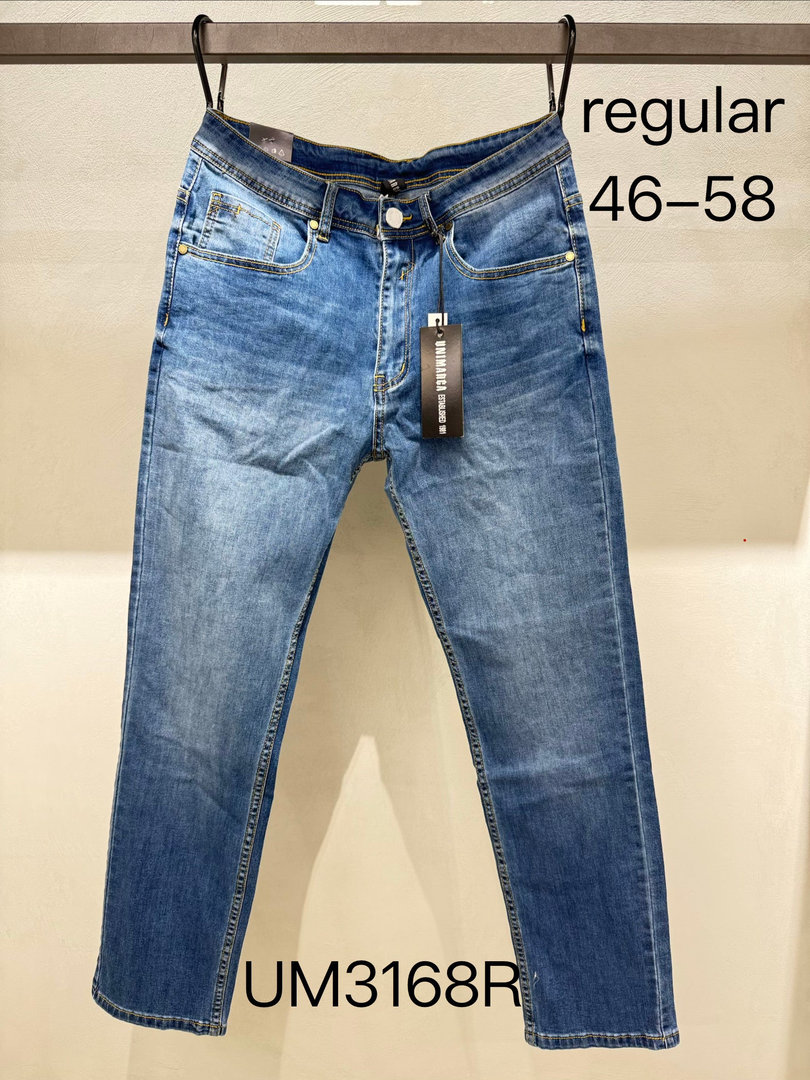 Jeans  UM 3168
