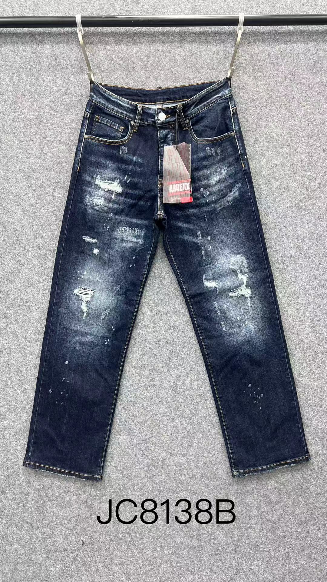 Jeans  JC 8138